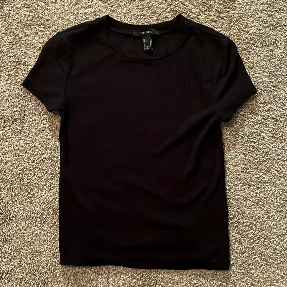 Forever 21 cropped ribbed fitted t shirt